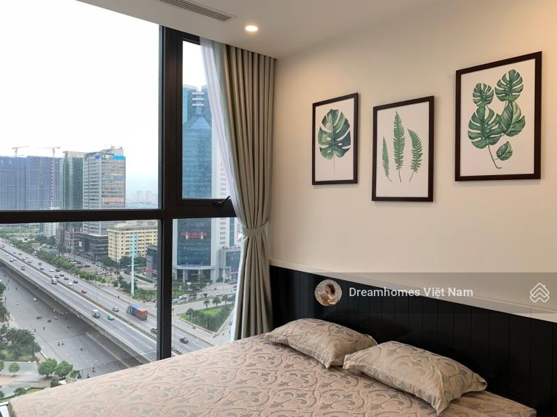 1-Bedroom Fully Furnished Vinhomes Skylake Apartment