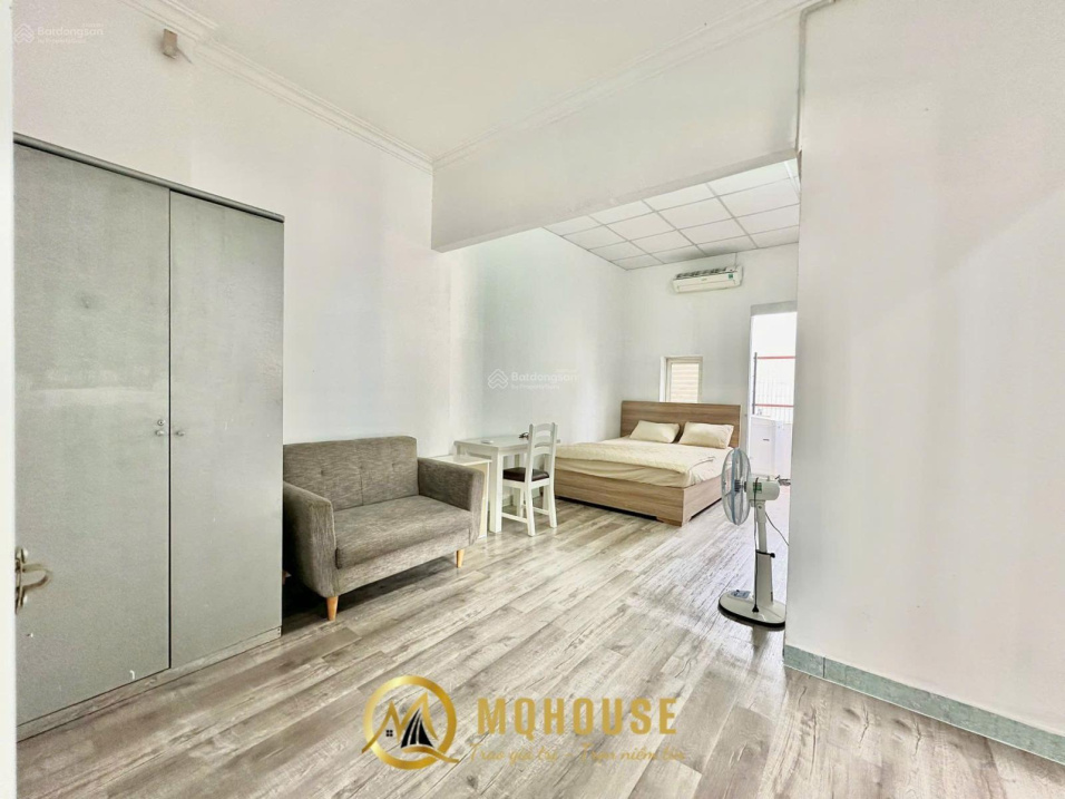 Modern Studio Apartment in District 1 Dakao