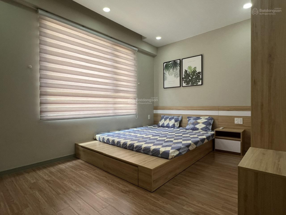 Modern 3-Bedroom Apartment at Oriental Plaza