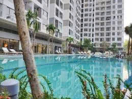 Modern 2BR Apartment with Pool View