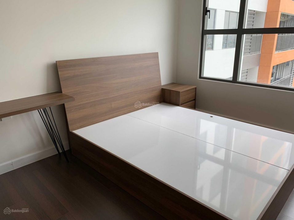 2 Bedroom Apartment in Q7 Boulevard with City View
