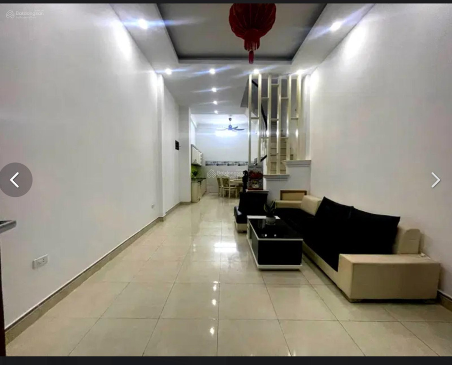 Modern 3-Floor House Near Universities