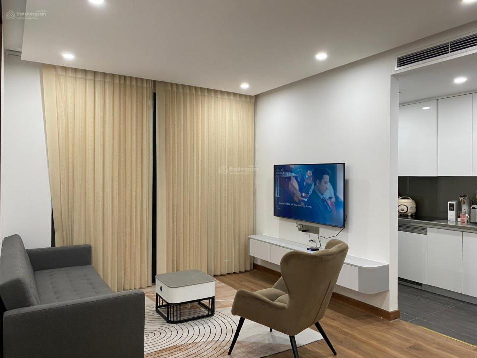 Modern High-Rise Apartment with Lake View
