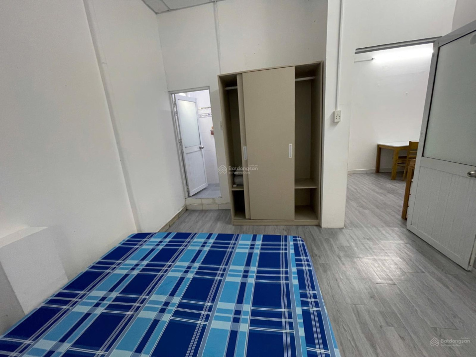 Modern 2-Bedroom Apartment in District 1 Center