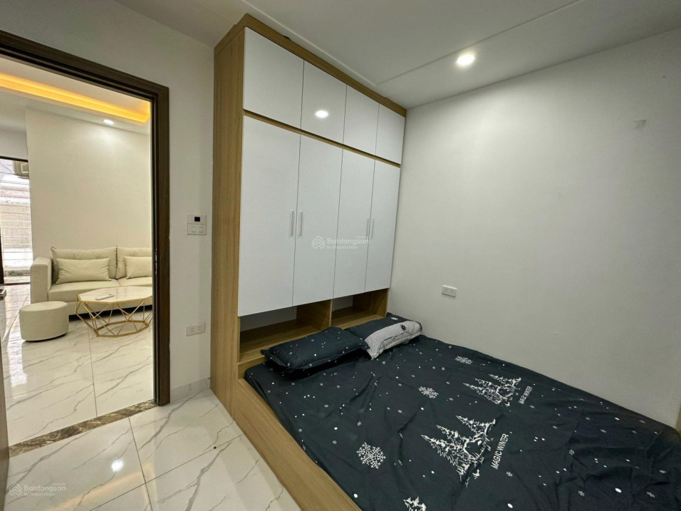 Modern 35m² Studio Apartment in Tay Ho