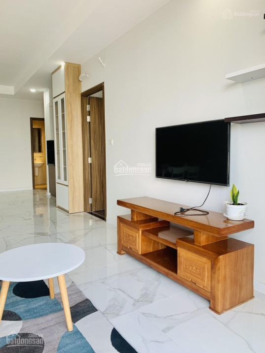 Opal new house 100% for rent only 2BR 8m furnished, Southeast view. Contact: 0931 866 ***