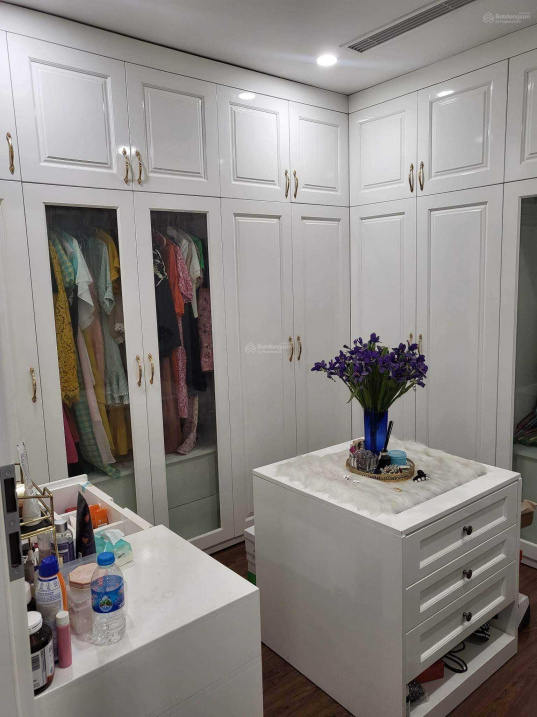 Modern 80m² Apartment with Dishwasher at Imperia Garden