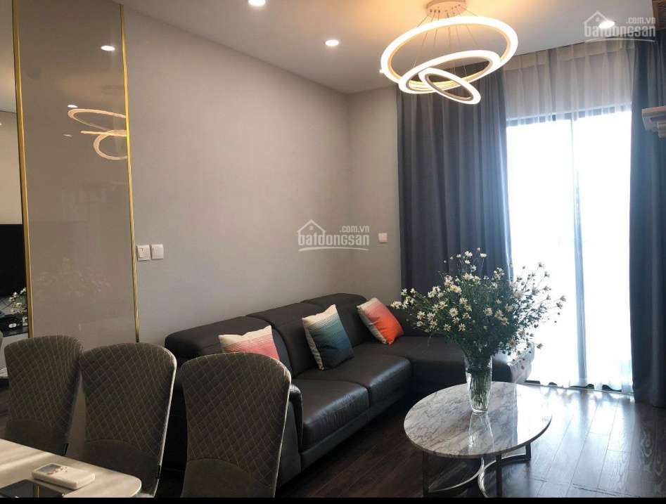 Modern Luxury Apartment at Gold Season