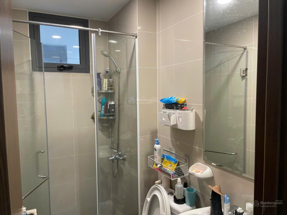 New Property with Pool View, Ready to Move In