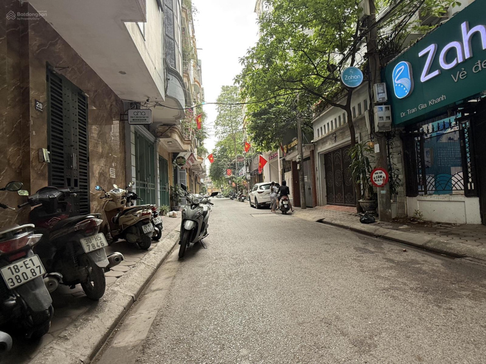 Spacious 4-Story Villa near Khuất Duy Tiến, Nhân Chính, Thanh Xuân, Hanoi