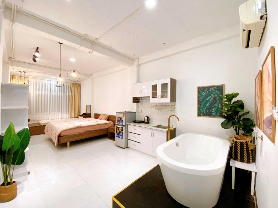Modern Studio Apartment in District 1