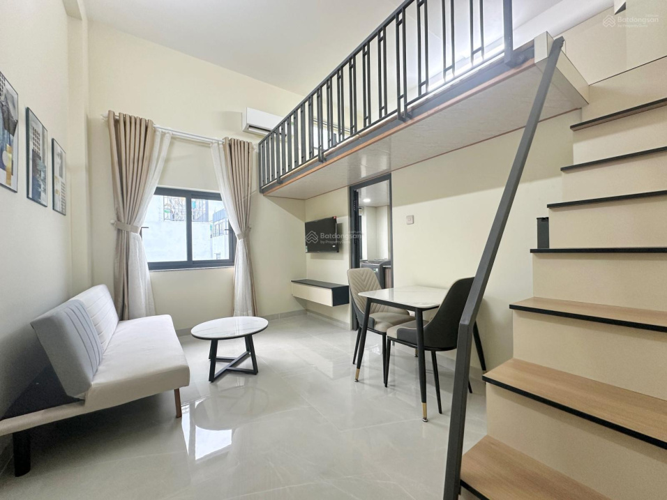 Modern Duplex Apartment with Private Kitchen in District 2