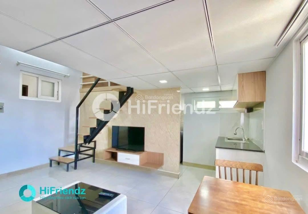 Modern Loft Apartment with Washing Machine