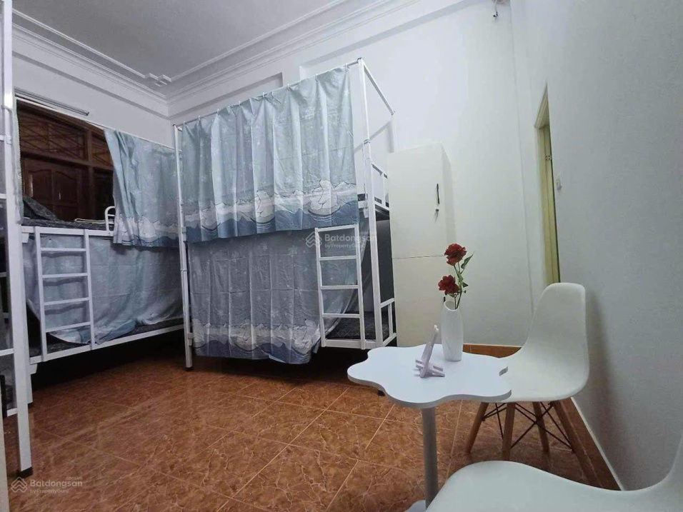 Modern Homestay with Bunk Beds Near Lang Road