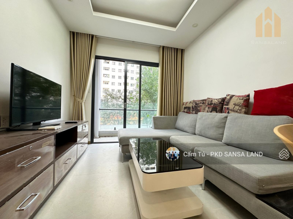 Modern 2-Bedroom Apartment with Full Amenities