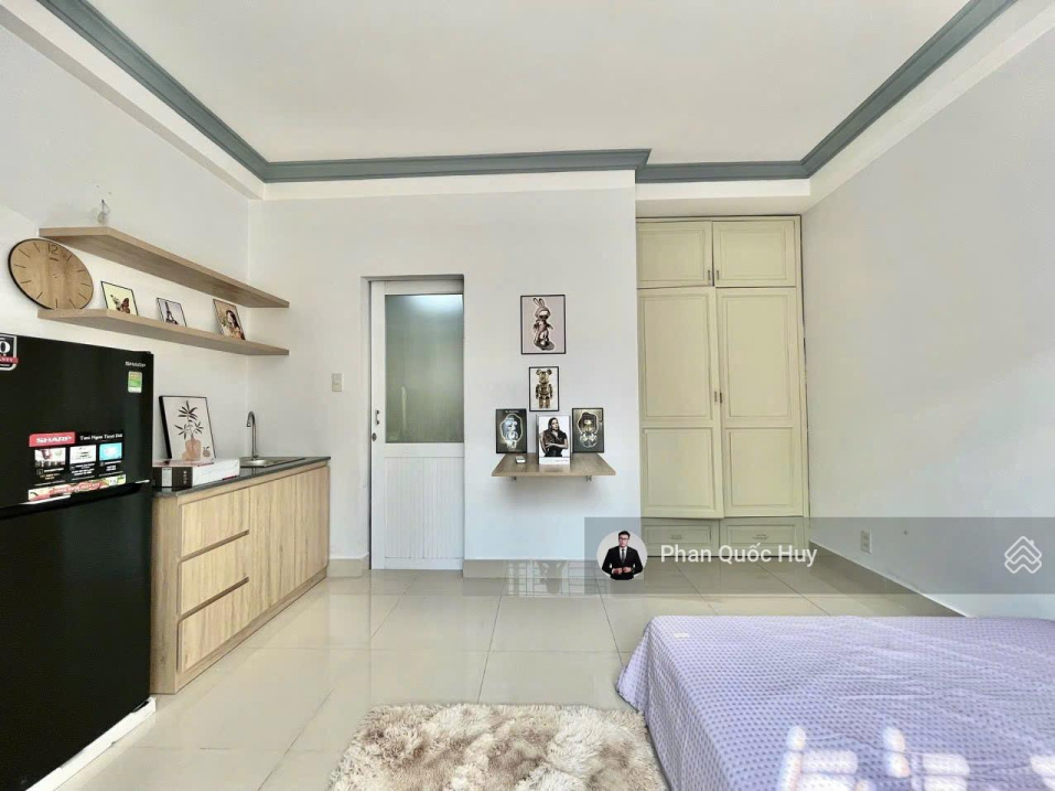 Modern Studio with Balcony near Aeon Mall