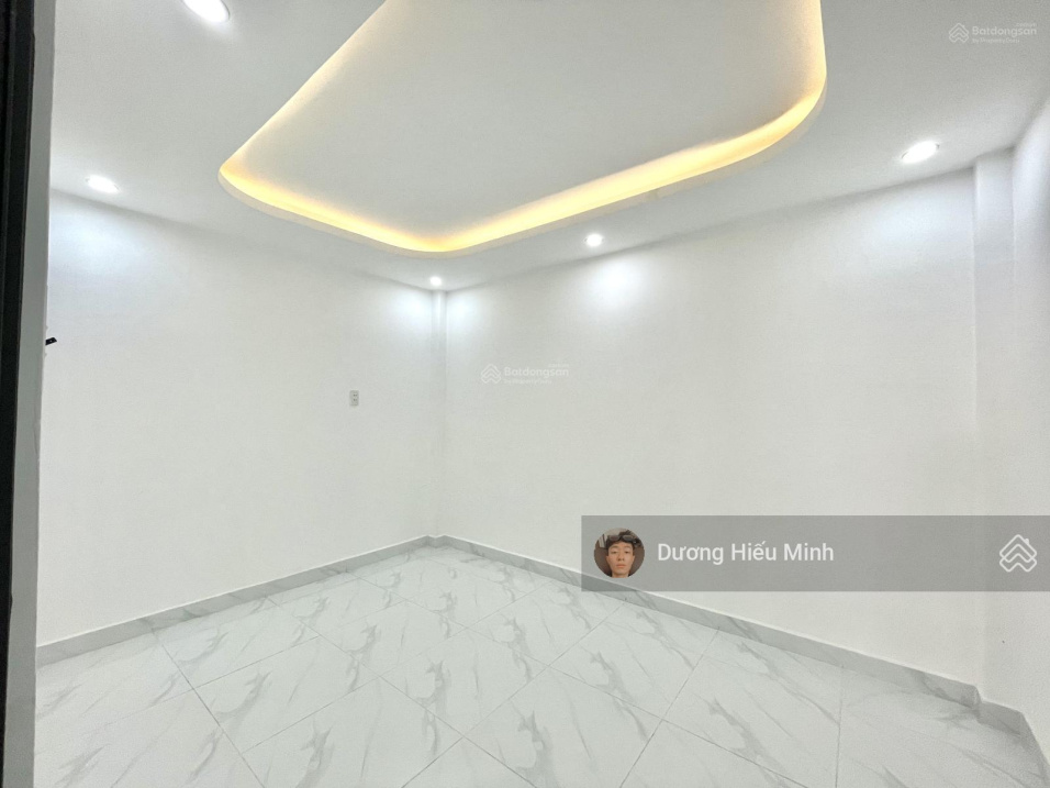 Beautiful 3-Bedroom House with Modern Design
