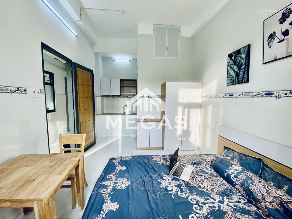 Modern 20m² Studio Apartment with Balcony