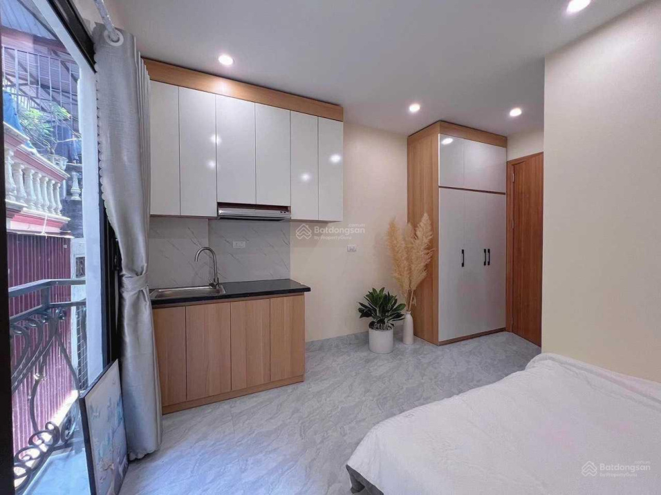 Modern Studio with Private Bathroom in Tay Ho