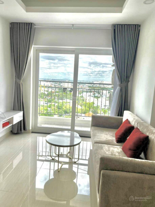 Modern 2BR Moonlight Apartment with City Views