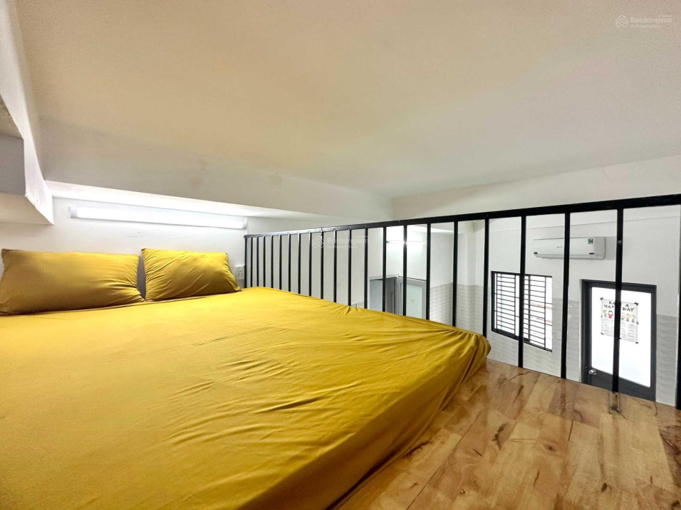 Modern Loft Studio with Mezzanine Near Ly Thuong Kiet