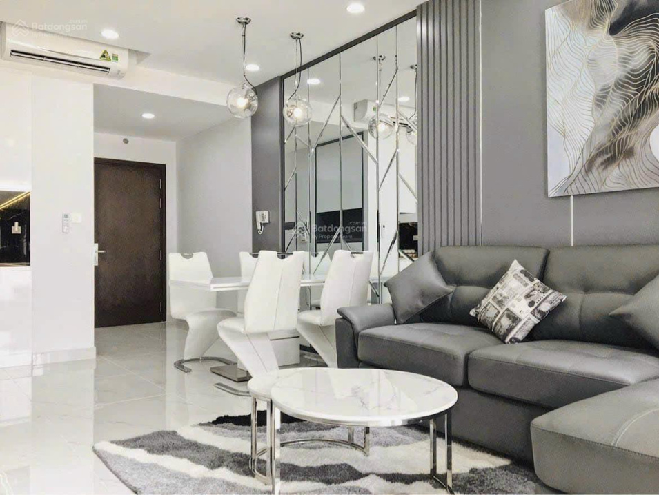 Modern 3-Bedroom Apartment in Tan Binh District