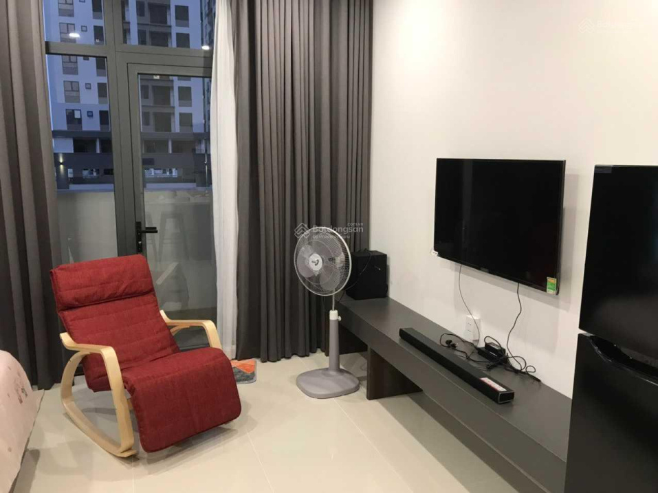 3-Bedroom Apartment with Pool View, Fully Furnished