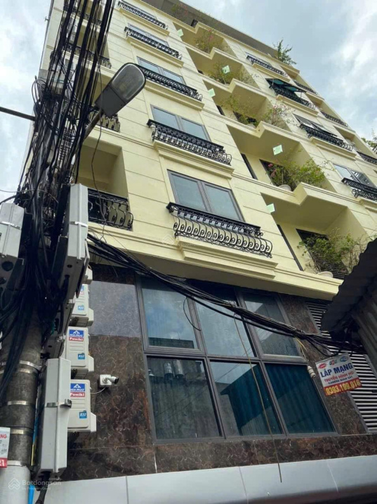 Modern Studio Near My Dinh Bus Station