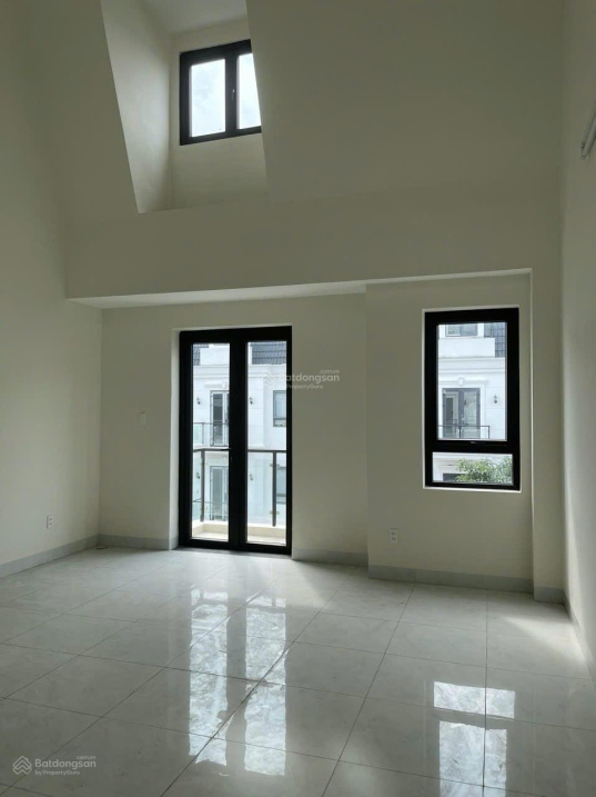 Townhouse in KDC Sim City, Near Local Amenities