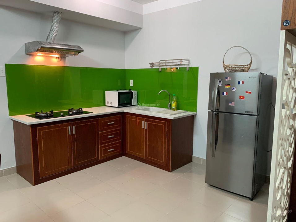 Furnished Studio Apartment with Modern Kitchen
