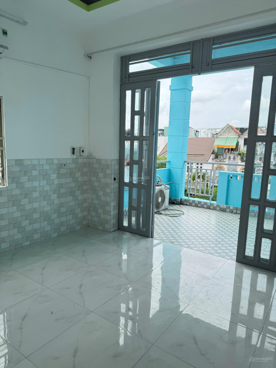 3-Bedroom House in District 8 with Air Conditioning