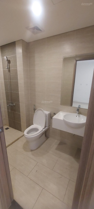 Modern Studio Apartment in Vinhomes Smart City