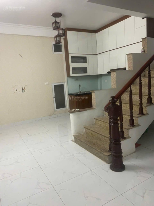 4-Bedroom Townhouse with Office Space, 40m²