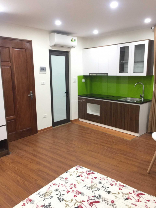 Modern Studio Apartment with Elevator in Ba Dinh