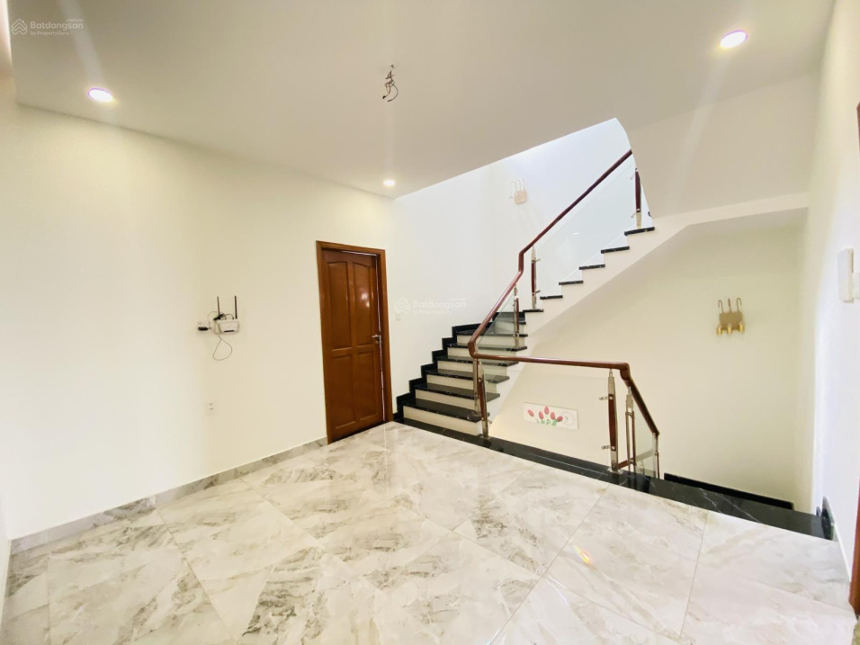 Beautiful New House in Mega Village Residential Area, Near Lien Phuong Roundabout