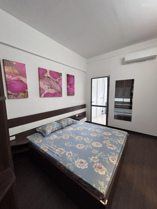 Modern 2-Bed Apartment in Thang Long Victory