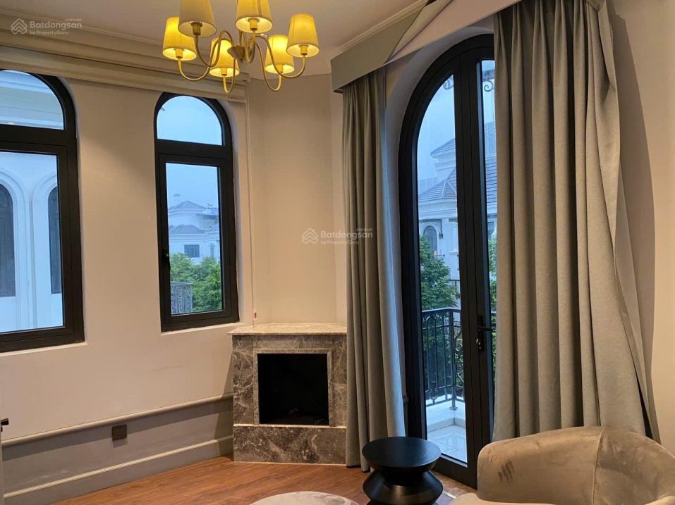 VIP Sao Biển Villa Rental - Spacious 3-Bedroom Property in Gia Lam, Hanoi