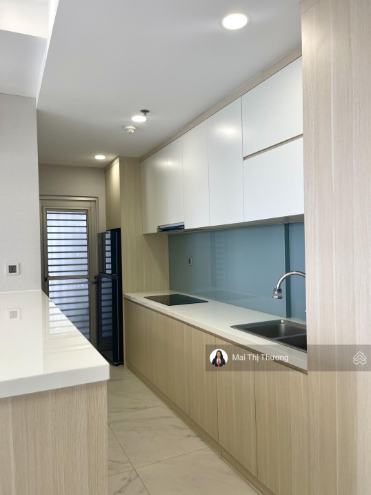 Modern 2-Bedroom Midtown Apartment with City View