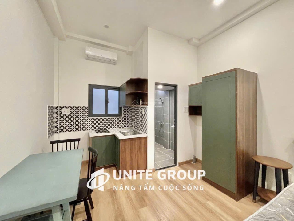 Modern Compact Studio Apartment in Nguyen Khoai, District 4