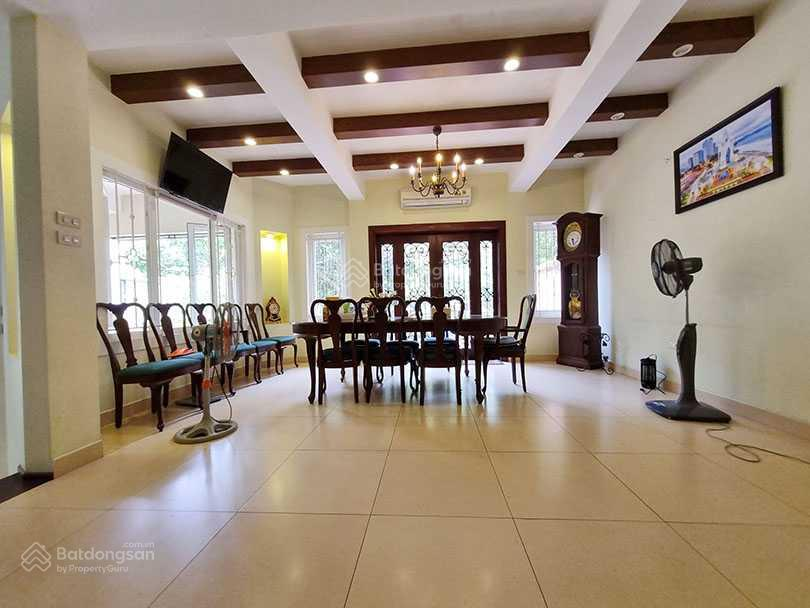 Luxury Villa with Pool and Garden in Dao
