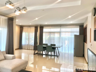 Luxury 2-Storey Villa in Q House Nakornping, Chiang Mai