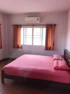 2-Story Villa near Golf Course, 3 Bedrooms, Fully Furnished