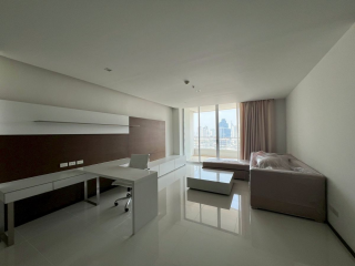 Sathorn Prime Large Condo in Heart of Sathorn