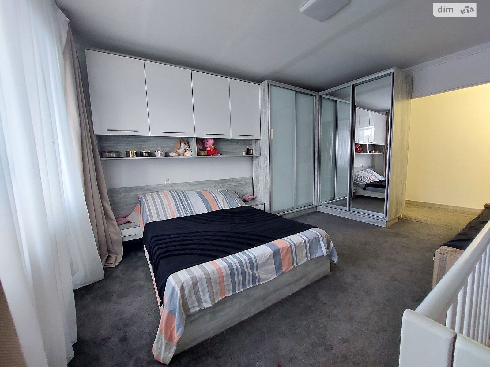 Spacious 1-bedroom apartment near Striyska Street, close to auto station