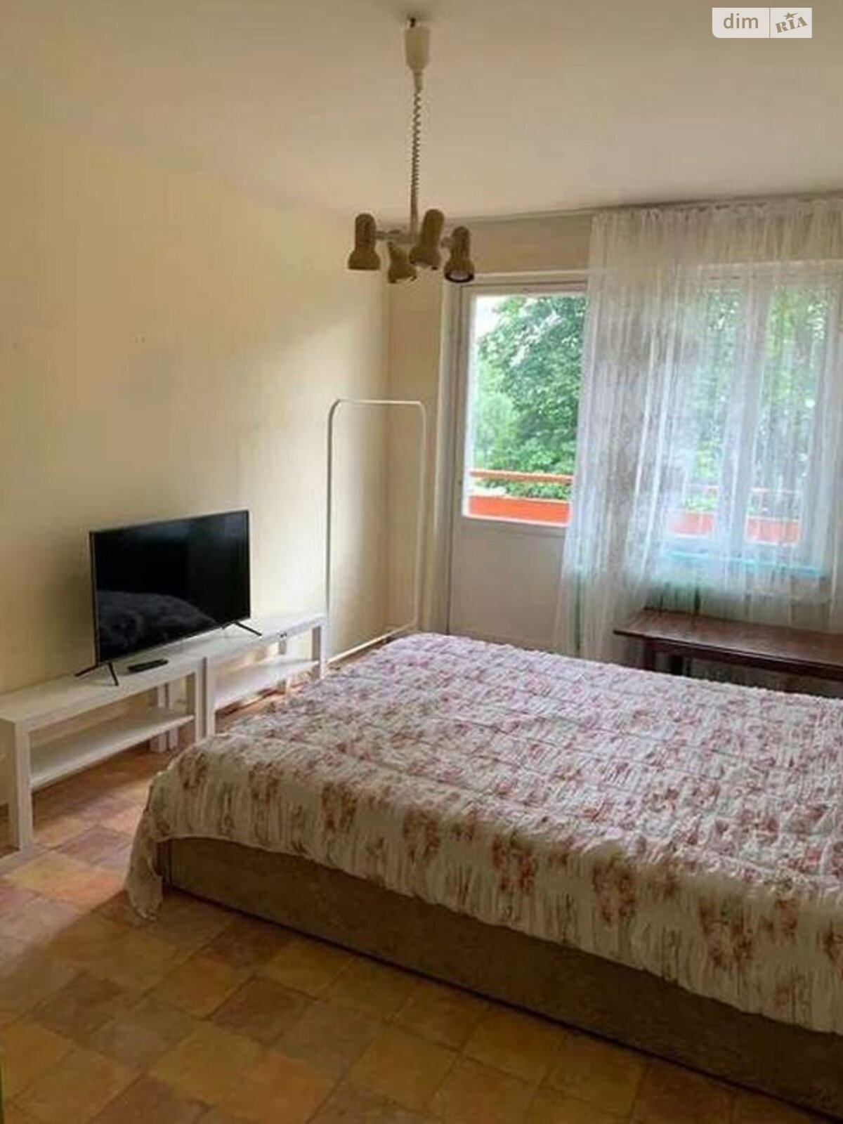 Comfortable apartment suitable for students or family, no pets allowed