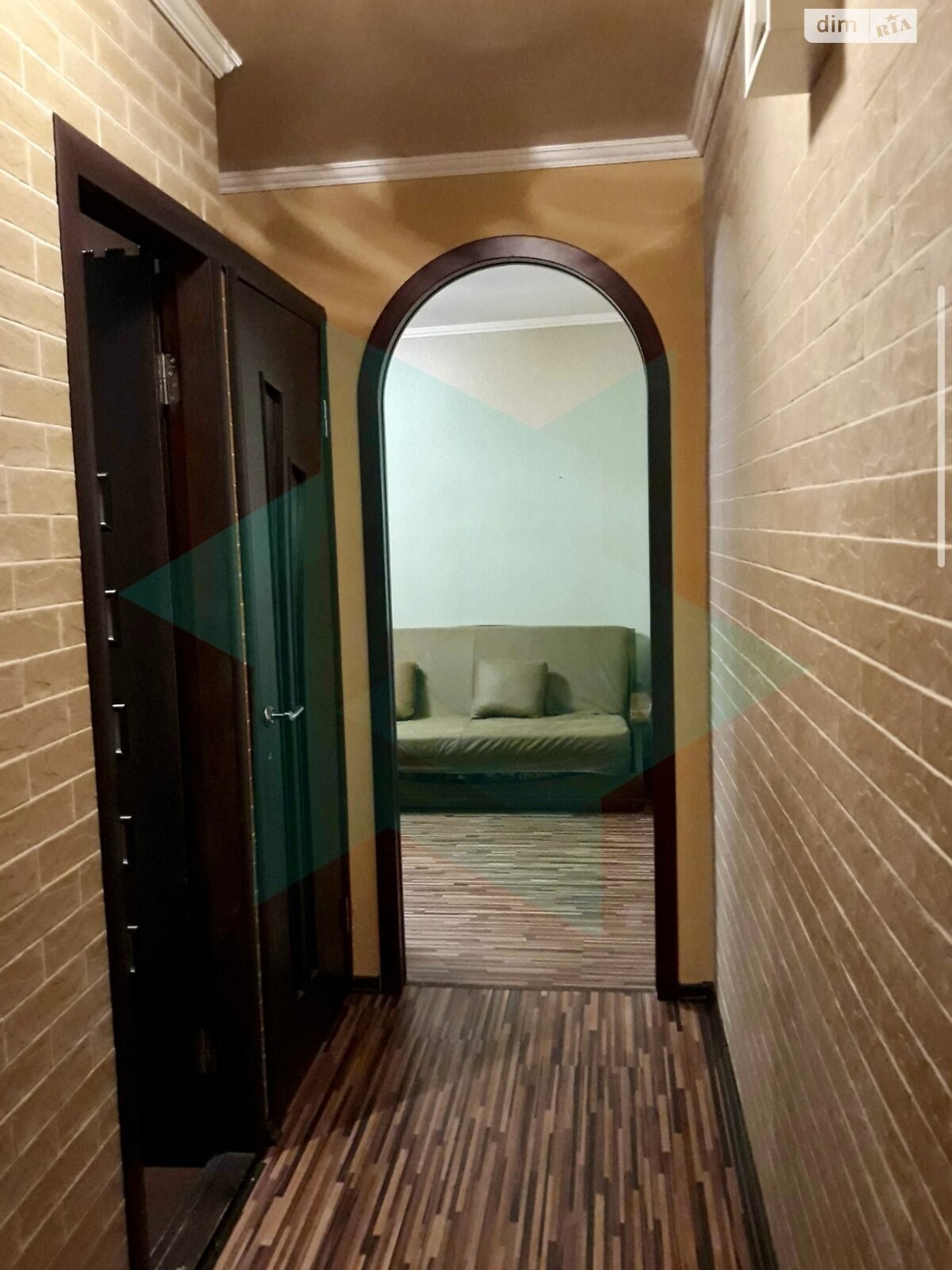 1-Room Apartment for Long-Term Rent in Dnipro