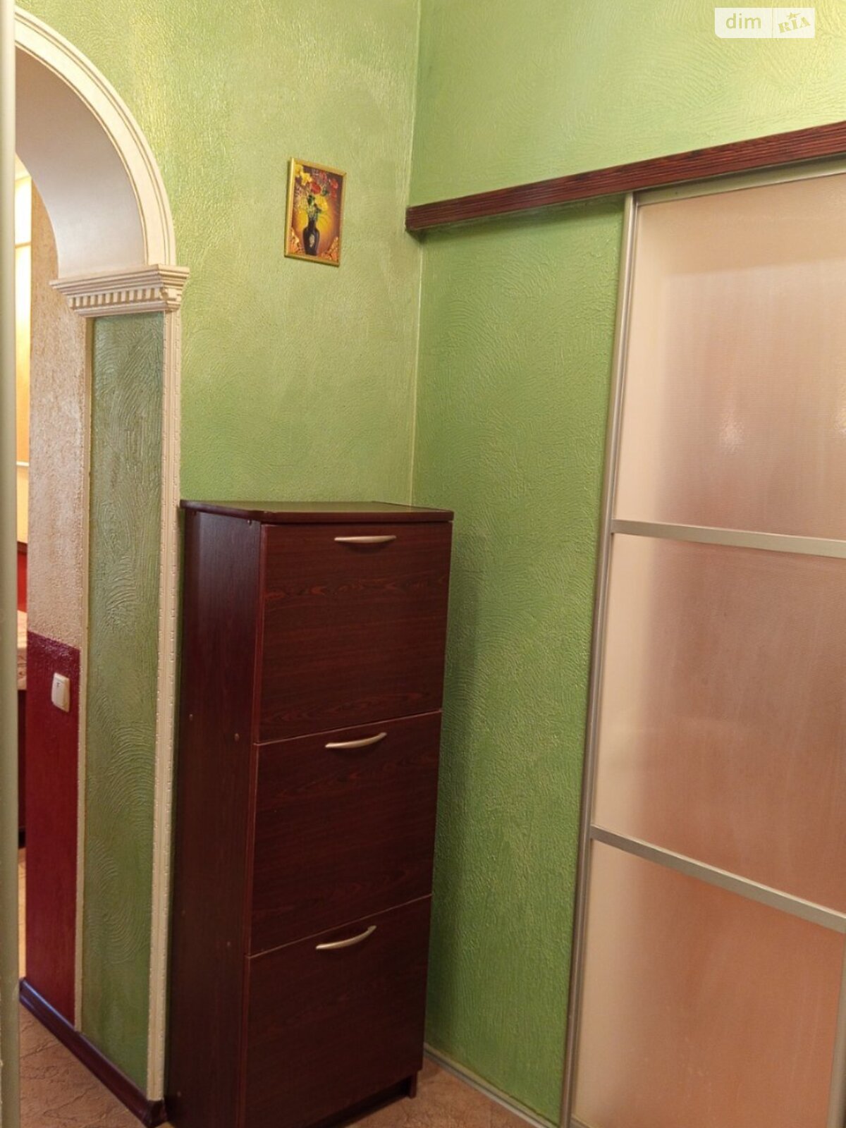 Капиталды жөндеу және жеке жылытуы бар 1-бөлмелі пәтер