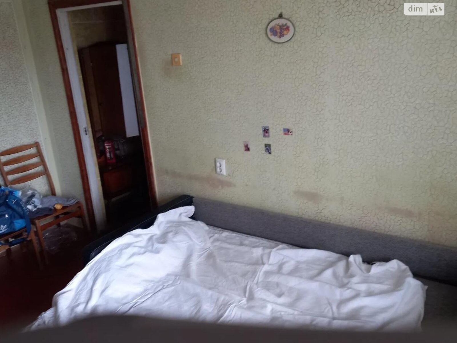 2-room apartment in Sykhiv with isolated rooms and glazed balcony