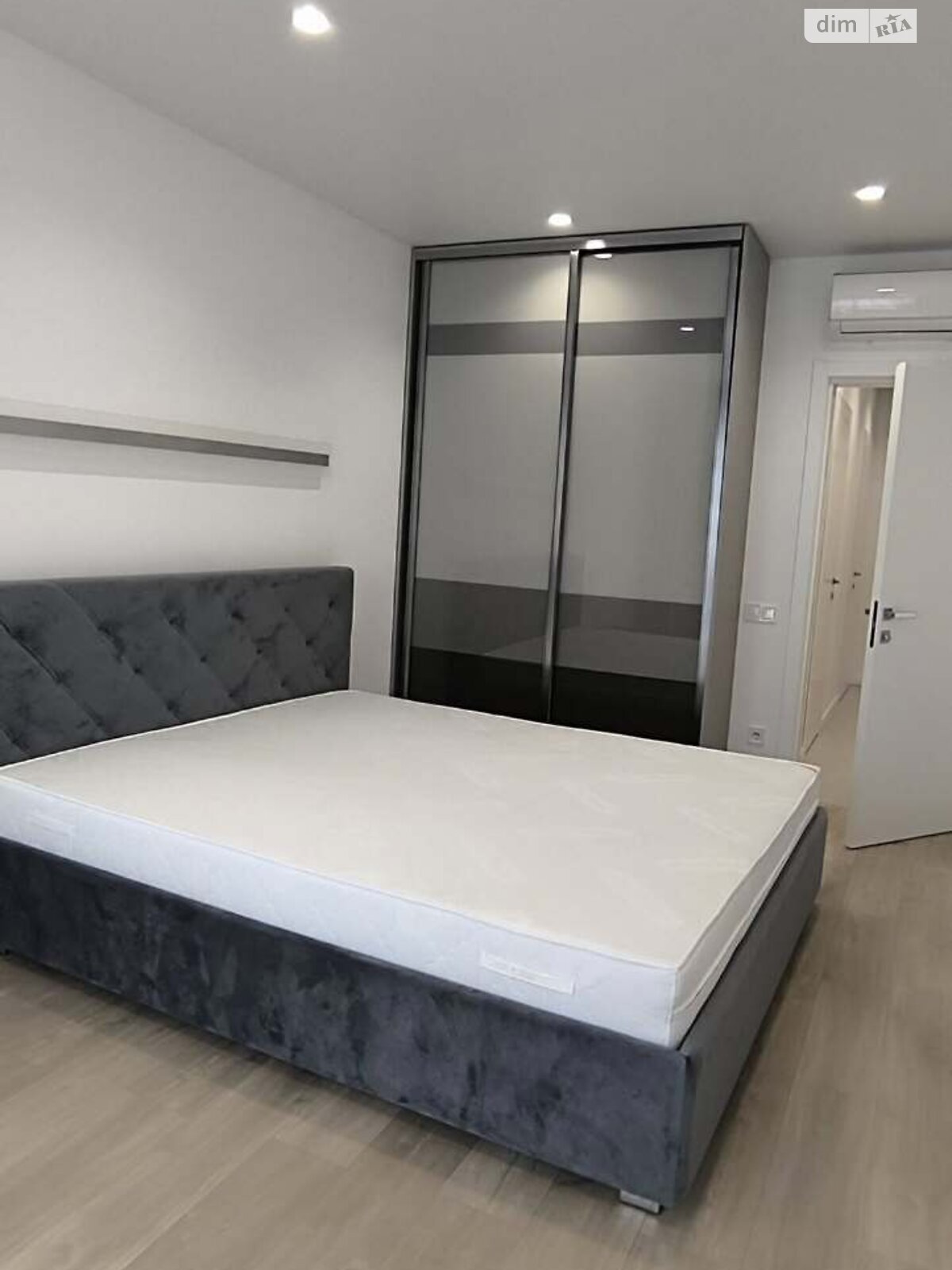 2-Bedroom Apartment in Barcelona Complex, Zamarstynovska Street