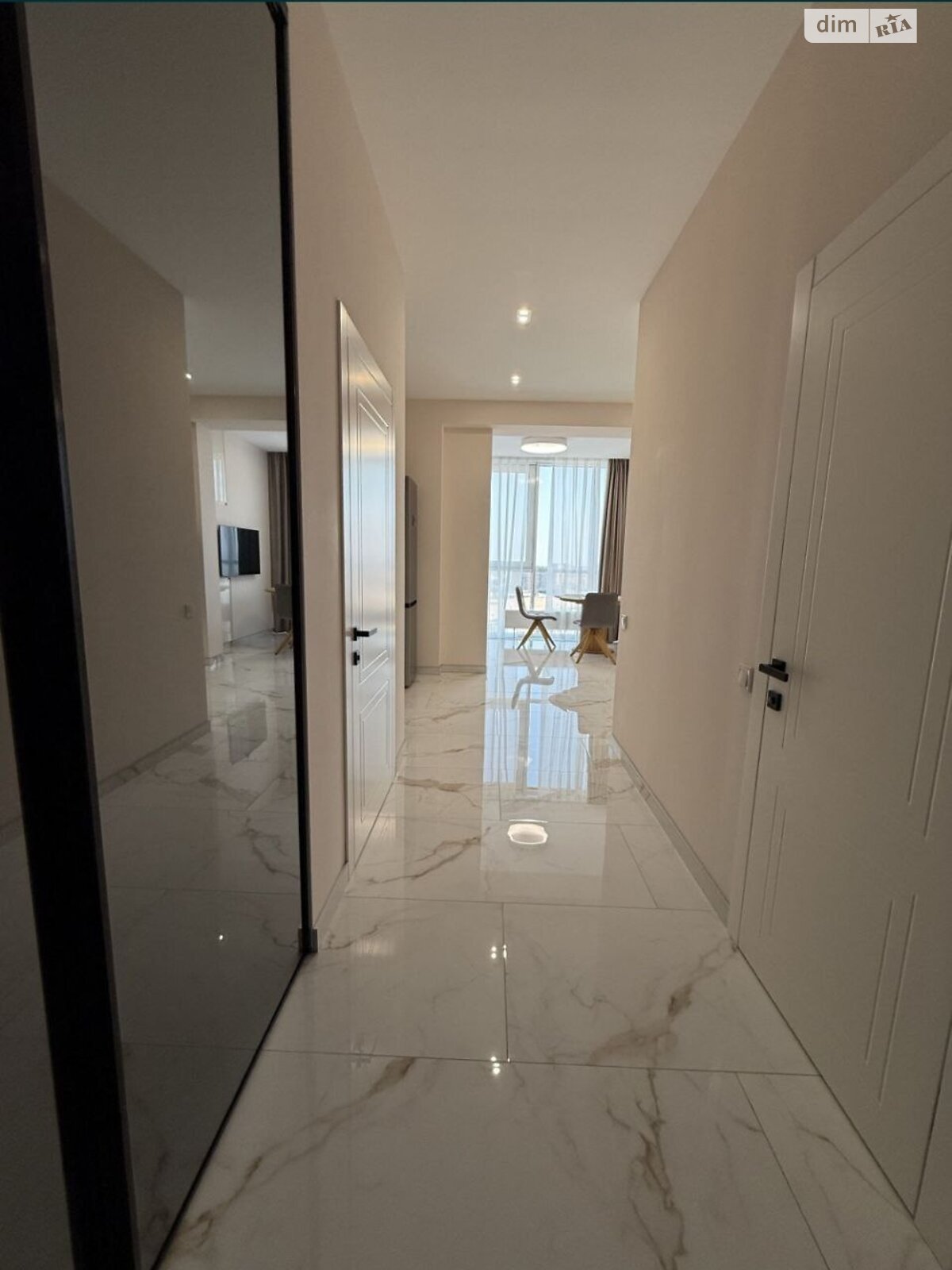 3-room studio apartment in Rybinsky Complex